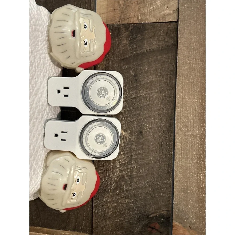 GE Lot Of 2 24 Hour Outlet Timer Model GE5101 With Santa Face Cover